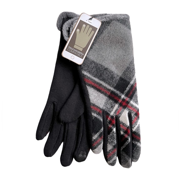 Accessories - NWT Woman’s Gloves, Black/Plaid, Fleece Lining, Touchscreen Thumb & Index Finger